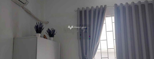 Bán nhà ngay Phạm Văn Đồng, Thủ Đức bán ngay với giá tốt bất ngờ 4.6 tỷ diện tích chuẩn 60m2, hướng Tây tổng quan căn này gồm có 3 phòng ngủ-02