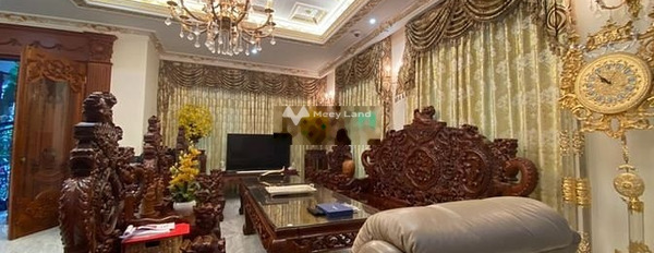 Bán biệt thự ngay ở Tân Phú, Hồ Chí Minh bán ngay với giá bất ngờ 165 triệu với diện tích chuẩn 900m2, trong nhà này có 6 PN-02