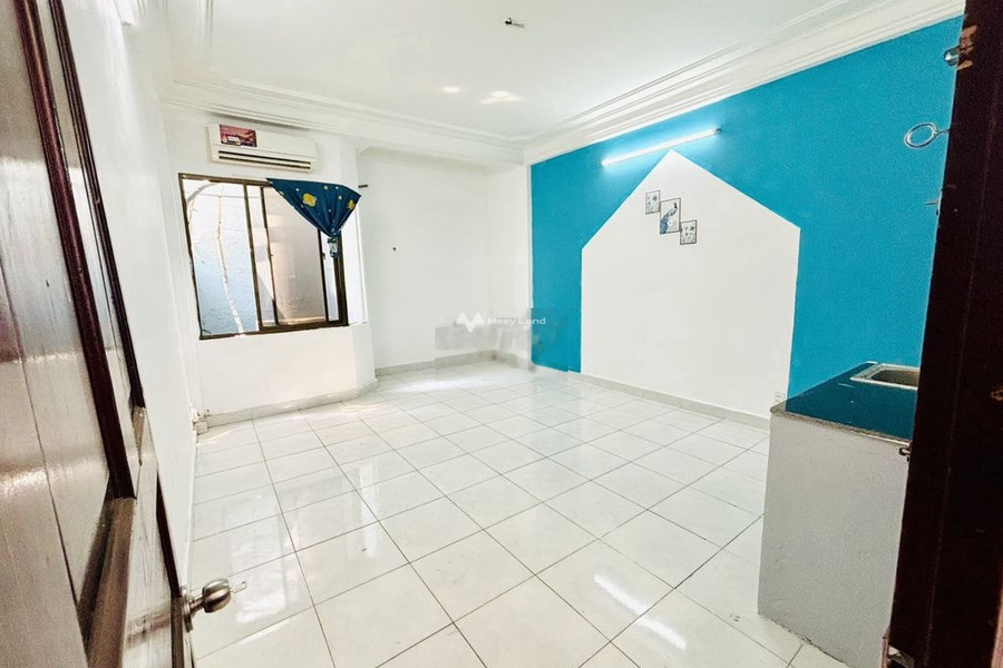 Giá thuê cơ bản 4 triệu/tháng cho thuê phòng trọ diện tích sàn là 30m2 mặt tiền tọa lạc tại Bạch Đằng, Hồ Chí Minh giá siêu rẻ-01