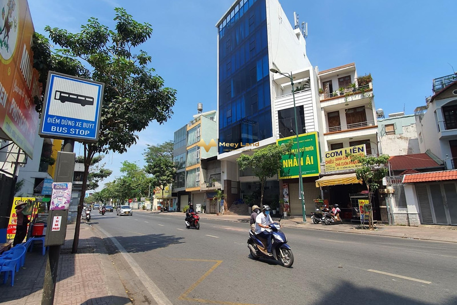 Bán nhà có diện tích chung là 105m2 nằm tại Tân Sơn Nhì, Tân Phú giá bán đặc biệt 15 tỷ-01