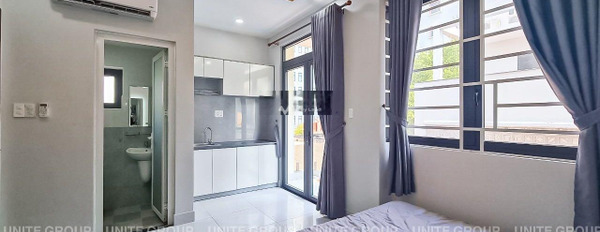Cho thuê chung cư vị trí đẹp tọa lạc ngay Cửu Long, Hồ Chí Minh, căn hộ có tất cả 1 phòng ngủ, 1 WC liên hệ trực tiếp để được tư vấn-02