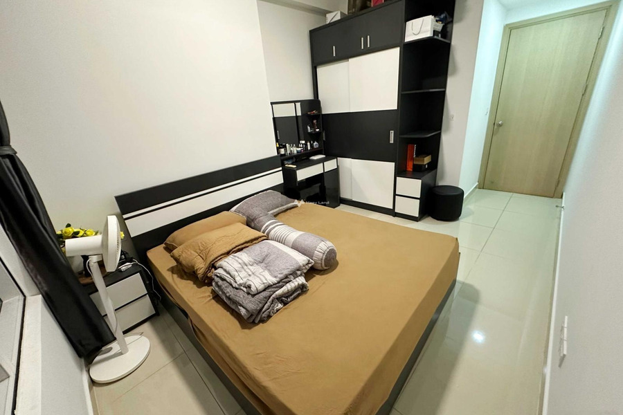 Tổng quan bao gồm có 2 phòng ngủ, bán căn hộ vị trí thuận lợi tọa lạc ngay Quận 7, Hồ Chí Minh, căn hộ này 2 PN, 1 WC ở lâu dài-01