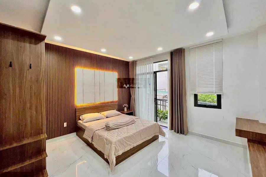 Diện tích 60m2 bán nhà ở tọa lạc ngay trên Hoàng Sa, Hồ Chí Minh ngôi nhà này có tổng 5 phòng ngủ 6 WC liên hệ chính chủ-01