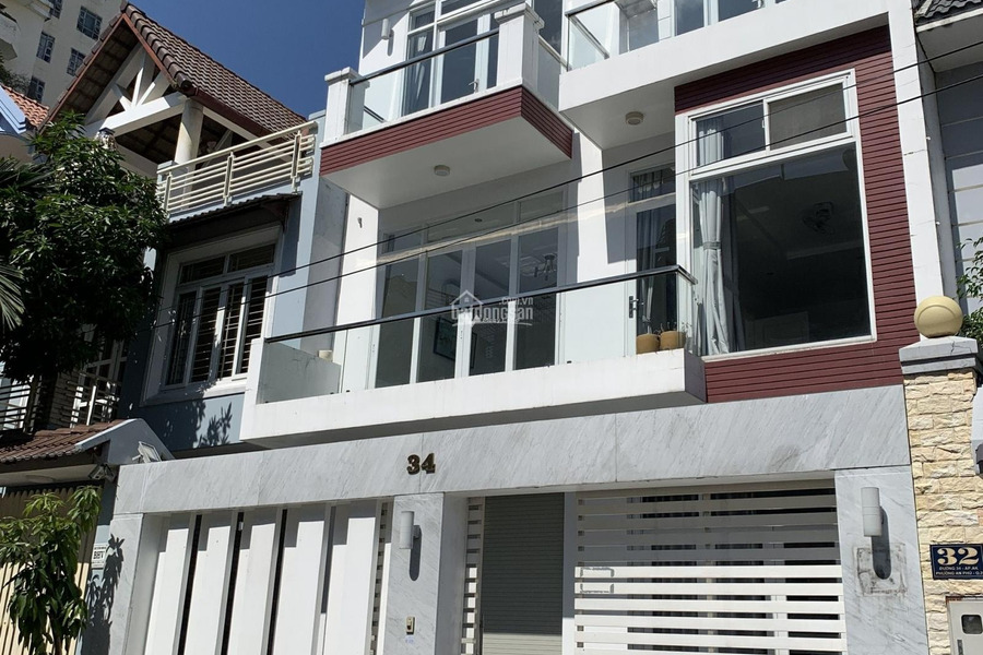 Diện tích chính là 160m2, cho thuê nhà ở vị trí đẹp tọa lạc ngay ở Quận 2, Hồ Chí Minh, trong nhà này gồm có 5 phòng ngủ, 5 WC pháp lý nhanh-01