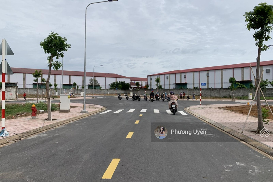 Đức Hòa, Long An bán đất giá siêu rẻ 710 triệu có diện tích sàn 110m2-01