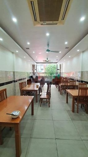 Bán nhà vị trí đẹp ngay trên Trung Hòa, Cầu Giấy giá bán cực mềm chỉ 30 tỷ diện tích khoảng 90m2 trong căn này có 4 PN-01