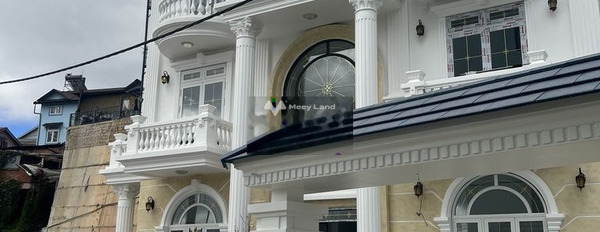 Villa mới 100% đã hoàn công phong cách Châu Âu đường Nguyễn Đình Quân -03