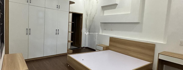 Nhà có 3 phòng ngủ bán nhà bán ngay với giá đề xuất chỉ 6.8 tỷ diện tích rộng 125m2 vị trí đặt ngay trung tâm Núi Thành, Hải Châu-02