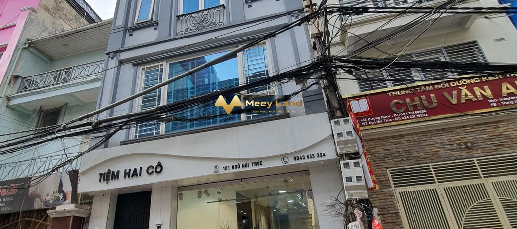 Vị trí thuận lợi tọa lạc ngay Giảng Võ, Hà Nội bán nhà giá mua ngay 16.2 tỷ