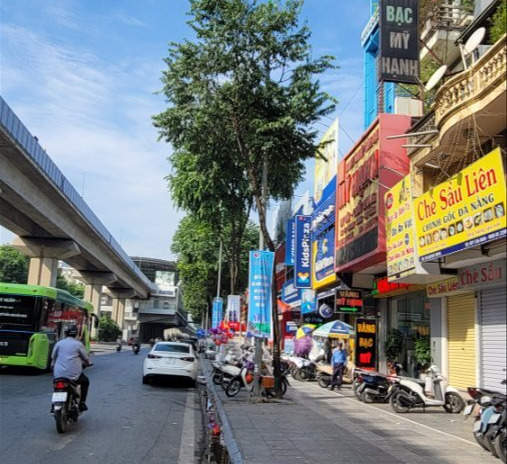 Hiếm nhà mặt phố Quang Trung, 110m2, mặt tiền 3.8m, gần Bưu điện Hà Đông, kinh doanh