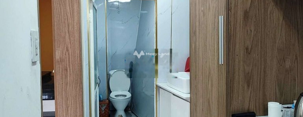 Nhà gồm 2 phòng ngủ, cho thuê nhà, giá thuê khoảng 7 triệu/tháng diện tích tầm trung 70m2 vị trí thuận lợi tọa lạc gần Đà Lạt, Lâm Đồng-03