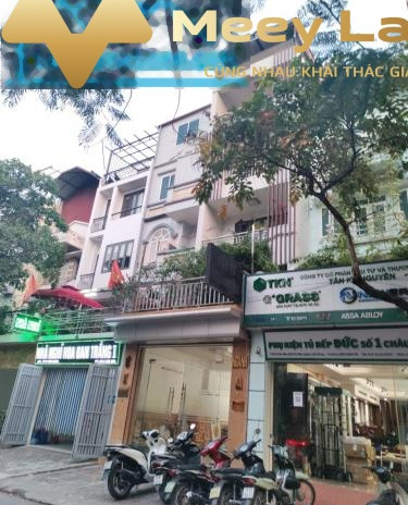 Nhà có 4 phòng ngủ bán nhà ở có diện tích chung 100m2 vào ở ngay giá bất ngờ chỉ 11.5 tỷ tại Phường Văn Quán, Hà Nội