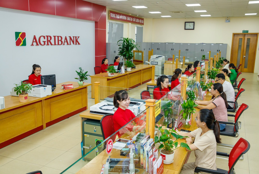 Vay mua xe Ngân hàng AGRIBANK: Lãi suất, điều kiện và thủ tục vay