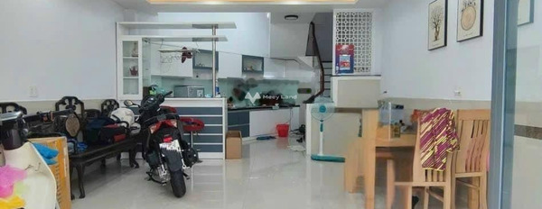 Căn này gồm có 5 phòng ngủ bán nhà giá nhỉnh 8.3 tỷ diện tích 48.6m2 ngay tại Phường 3, Phú Nhuận-02