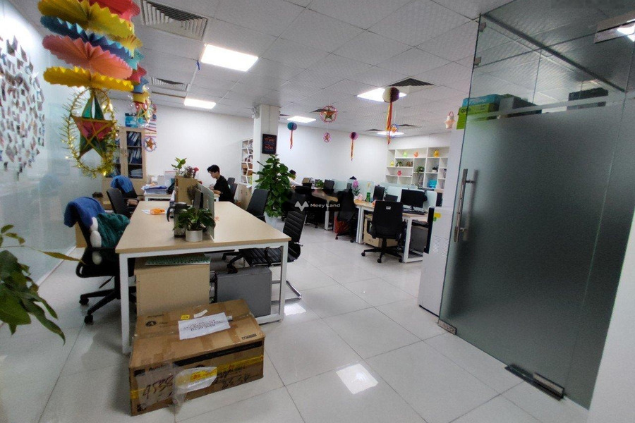 Cho thuê sàn văn phòng giá thuê sang tên chỉ 45.4 triệu/tháng tọa lạc tại Dịch Vọng, Hà Nội diện tích là 130m2-01