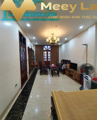 Giá chỉ 25 tỷ bán nhà có diện tích chung 40m2 vị trí mặt tiền tại Hàng Vôi, Hà Nội cảm ơn đã xem tin.