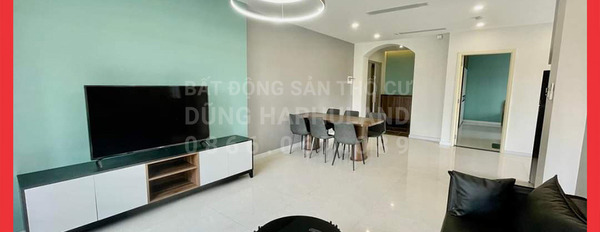 Căn hộ dịch vụ 16 phòng gần trường Đại học Văn Lang. Thu nhập 50 triệu/th. Nhà 5 tầng, ngang gần 6m.-03