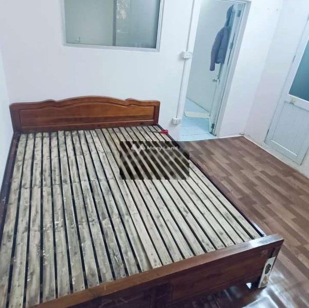 Mai Dịch, Hà Nội, cho thuê chung cư thuê ngay với giá ưu đãi từ 6 triệu/tháng, nhìn chung gồm 2 phòng ngủ, 1 WC ban công view đẹp-01