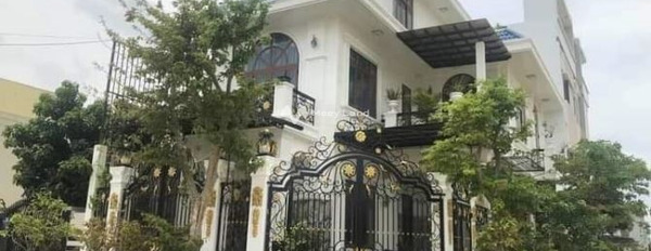 Nằm tại Nhơn Bình, Bình Định, bán nhà, bán ngay với giá tốt nhất chỉ 6.4 tỷ diện tích 145m2, ngôi nhà có 3 phòng ngủ vị trí siêu đẹp-03