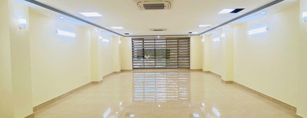 Thuê ngay với giá vô cùng rẻ chỉ 20.35 triệu/tháng cho thuê sàn văn phòng mặt tiền tọa lạc gần Thanh Xuân, Hà Nội có diện tích chính 110m2-02