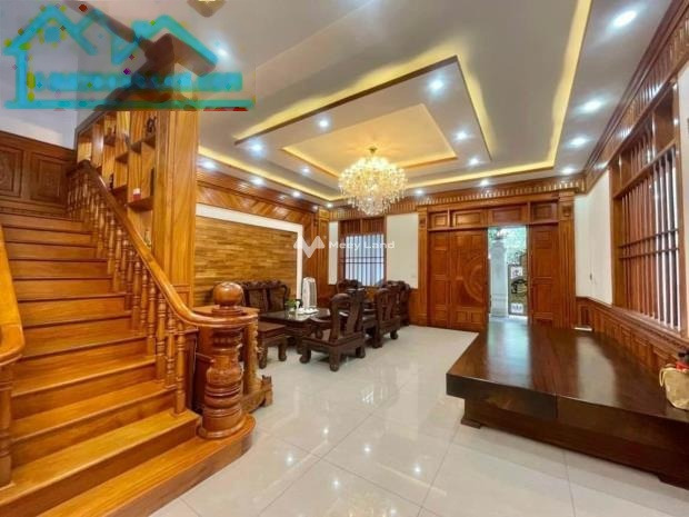Bán biệt thự có diện tích khoảng 245m2 vị trí đặt ngay trên Nguyễn Văn Tiên, Biên Hòa bán ngay với giá phải chăng từ 12.5 tỷ, căn nhà bao gồm có 4 PN-01