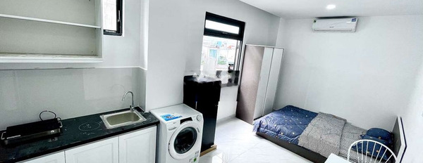 Chung cư 1 phòng ngủ, cho thuê căn hộ vị trí nằm ở Bình Thạnh, Hồ Chí Minh, căn hộ này có 1 PN, 1 WC nội thất hiện đại-02