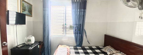 Giá 2 triệu/tháng, cho thuê chung cư có diện tích thực 15m2 nằm trên Vĩnh Hòa, Khánh Hòa, trong căn hộ nhìn chung có 1 PN, 1 WC nhà view bao đẹp-02