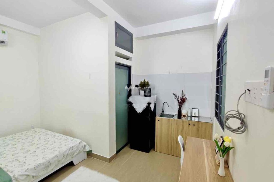 Vị trí đẹp nằm ngay Phường 7, Phú Nhuận, cho thuê chung cư thuê ngay với giá thương lượng chỉ 5 triệu/tháng, căn này có tổng 1 PN, 1 WC liên hệ liền-01