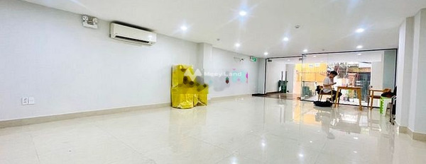 Đang làm ăn lớn cho thuê cửa hàng có diện tích tổng 60m2 thuê ngay với giá khoảng 19 triệu/tháng gọi ngay!-03