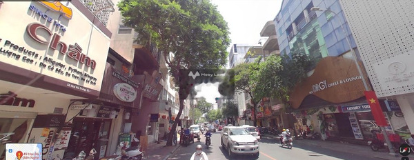 Cho thuê nhà tọa lạc ngay tại Bến Nghé, Hồ Chí Minh, thuê ngay với giá siêu tốt chỉ 70 triệu/tháng toàn bộ khu vực có diện tích 140m2-03
