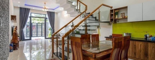 Bán nhà vị trí ngay tại Quận 5, Hồ Chí Minh bán ngay với giá chốt nhanh chỉ 2.2 tỷ diện tích chuẩn 55m2 trong nhà này thì có 3 phòng ngủ-03