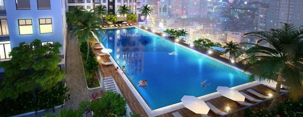 Cần bán gấp căn hộ chung cư Flemington Quận 11, 87m2, 3PN. Giá: 5 tỷ. View đẹp. Sổ. LH: 0902 369 *** -03