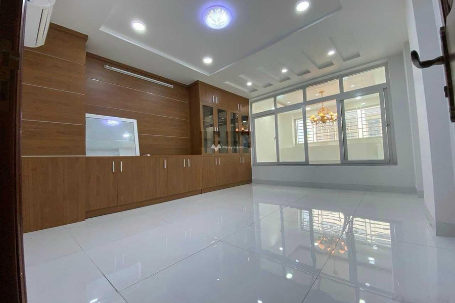 Căn nhà có 5 phòng ngủ bán nhà bán ngay với giá rẻ bất ngờ 10.5 tỷ diện tích chuẩn 68m2 vị trí mặt tiền ngay Gò Vấp, Hồ Chí Minh-01