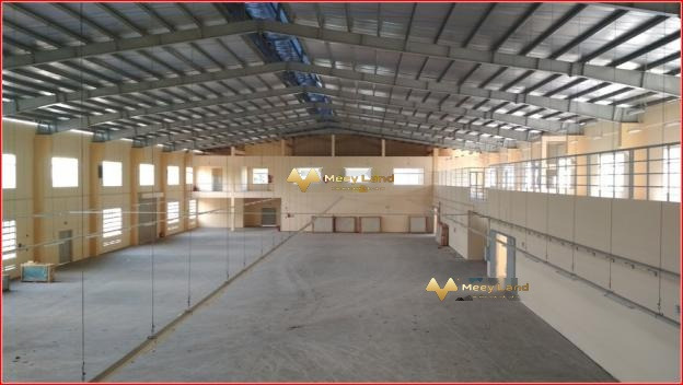 Cần tiền xoay sở cho thuê kho bãi diện tích chuẩn là 12000 m2 tại Trần Đại Nghĩa, Bình Chánh