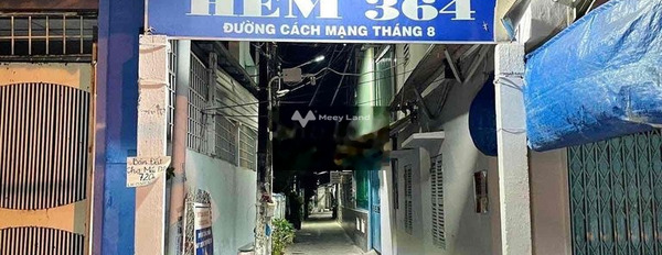 DT 42.4m2 bán nhà ở ngay Cách Mạng Tháng Tám, Bùi Hữu Nghĩa hướng Đông Nam tổng quan căn này gồm 2 phòng ngủ 2 WC còn chần chờ gì nữa-03