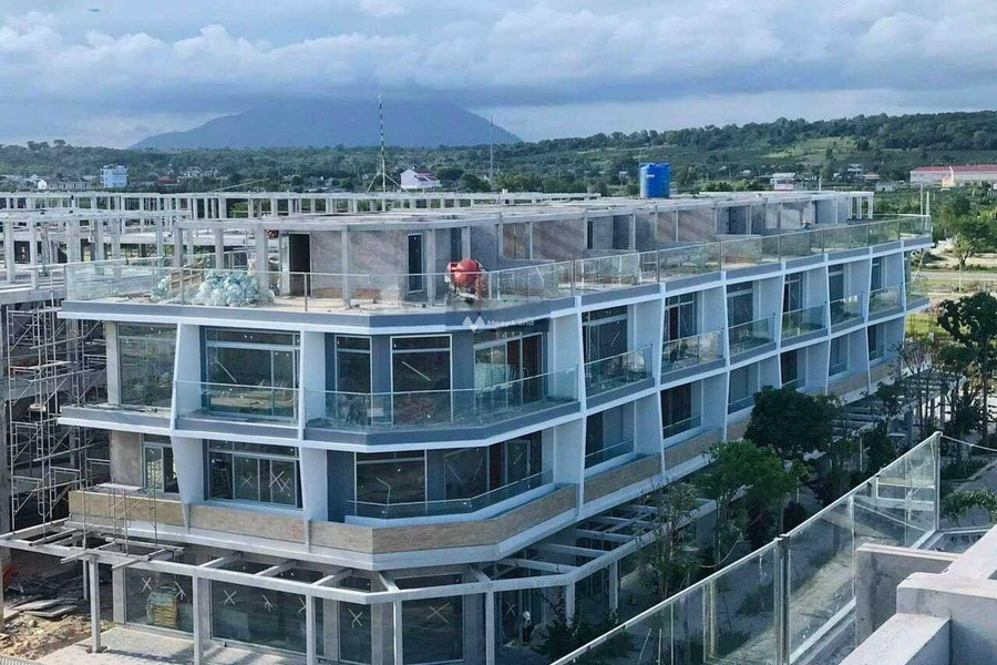Nhà có 5 phòng ngủ bán nhà giá bán cực êm chỉ 5.5 tỷ có diện tích chính 108m2 mặt tiền tọa lạc ngay trên Hàm Thuận Nam, Bình Thuận-01