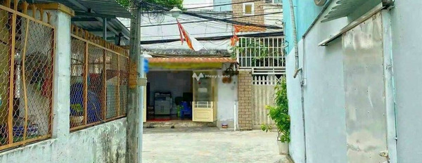 Diện tích 76m2 bán nhà ở vị trí mặt tiền ngay trên Phú Thuận, Quận 7 ngôi nhà bao gồm có 3 PN liên hệ chính chủ.-02