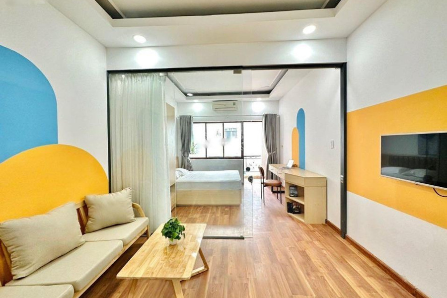 Giá thuê 11 triệu/tháng, cho thuê chung cư với diện tích tiêu chuẩn 50m2 vị trí đẹp Quận 1, Hồ Chí Minh nội thất đầy đủ-01