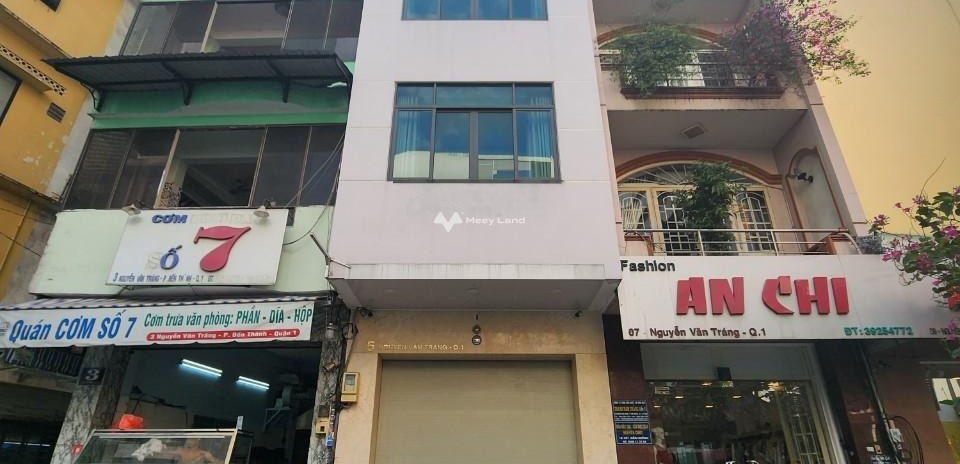 Ngay ở Quận 1, Hồ Chí Minh bán nhà bán ngay với giá khởi điểm 54 tỷ diện tích chuẩn 72m2 ở lâu dài