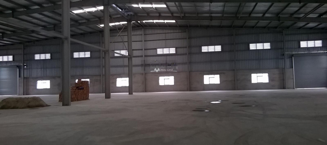 Siêu gấp cho thuê kho bãi diện tích thực khoảng 800m2 vị trí nằm ở Quốc Lộ 1A, Bắc Ninh lh ngay!