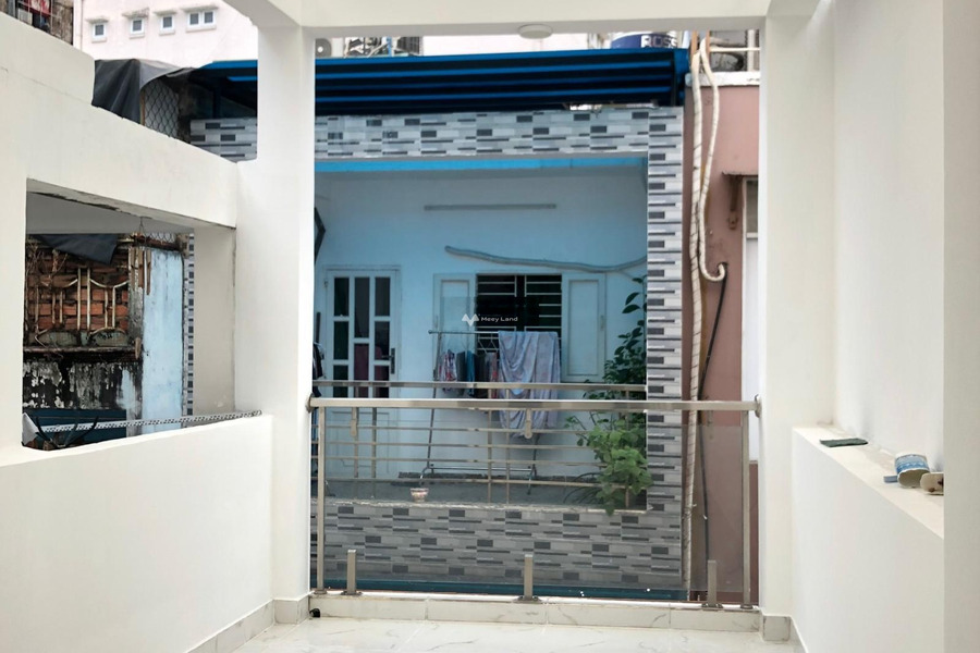 Diện tích khoảng là 35m2, cho thuê nhà ở vị trí đặt tọa lạc ở Cống Quỳnh, Hồ Chí Minh, căn nhà gồm có tất cả 3 PN, 3 WC thuận tiện di chuyển-01