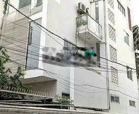 Diện tích rộng rãi 200m2, cho thuê nhà ở vị trí hấp dẫn nằm ở Thảo Điền, Hồ Chí Minh, ngôi nhà bao gồm có 4 phòng ngủ, 4 WC liên hệ chính chủ-02