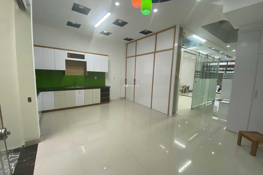 Căn nhà bao gồm 2 phòng ngủ, bán nhà ở diện tích rộng 96m2 bán ngay với giá cực tốt chỉ 7.3 tỷ mặt tiền nằm tại Nha Trang, Khánh Hòa-01