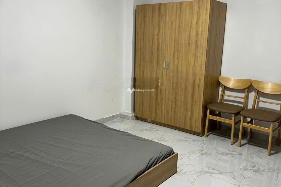 Cho thuê phòng trọ vị trí thuận tiện Phường 14, Hồ Chí Minh, trong nhà nhìn chung bao gồm 1 phòng ngủ, 1 WC lh để xem ngay-01