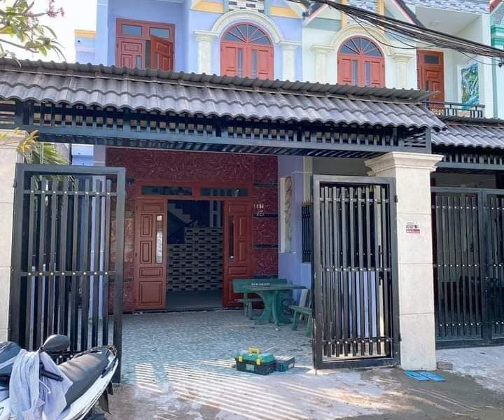Cần bán nhà riêng huyện Phú Giáo, Bình Dương, giá 2,45 tỷ-01