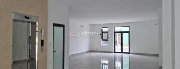 168m2 cho thuê shophouse mặt tiền tọa lạc gần Nguyễn Sinh Sắc, Đà Nẵng với giá cực tốt chỉ 35 triệu/tháng thích hợp kinh doanh-02