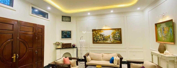 Diện tích chuẩn 82m2 bán nhà nằm ở Cửa Bắc, Hà Nội ngôi nhà này bao gồm 5 phòng ngủ 4 WC vị trí siêu đẹp-03