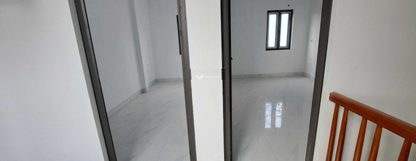 Bán nhà tại Bích Hòa, Hà Nội bán ngay với giá tốt 1.9 tỷ có diện tích chung là 30m2 căn này gồm có 3 phòng ngủ-02
