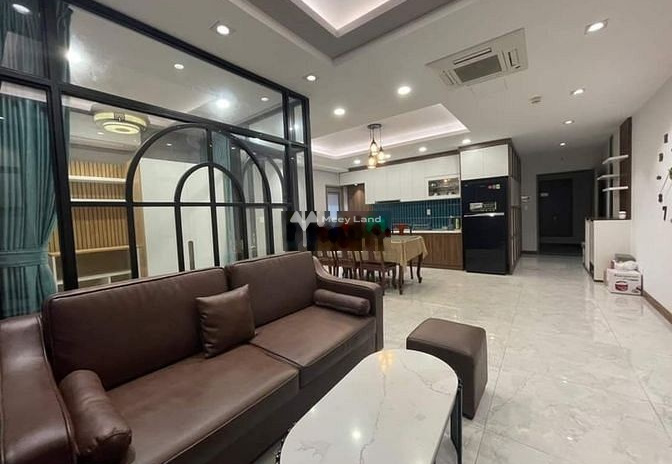 Cho thuê căn hộ mặt tiền tọa lạc trên Tân Phú, Hồ Chí Minh, thuê ngay với giá đề xuất từ 16 triệu/tháng có diện tích khoảng 88m2