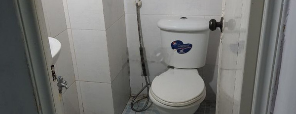 Phòng trọ 20m2, Đường Nguyễn Đình Chiểu, Hòn Chồng -03